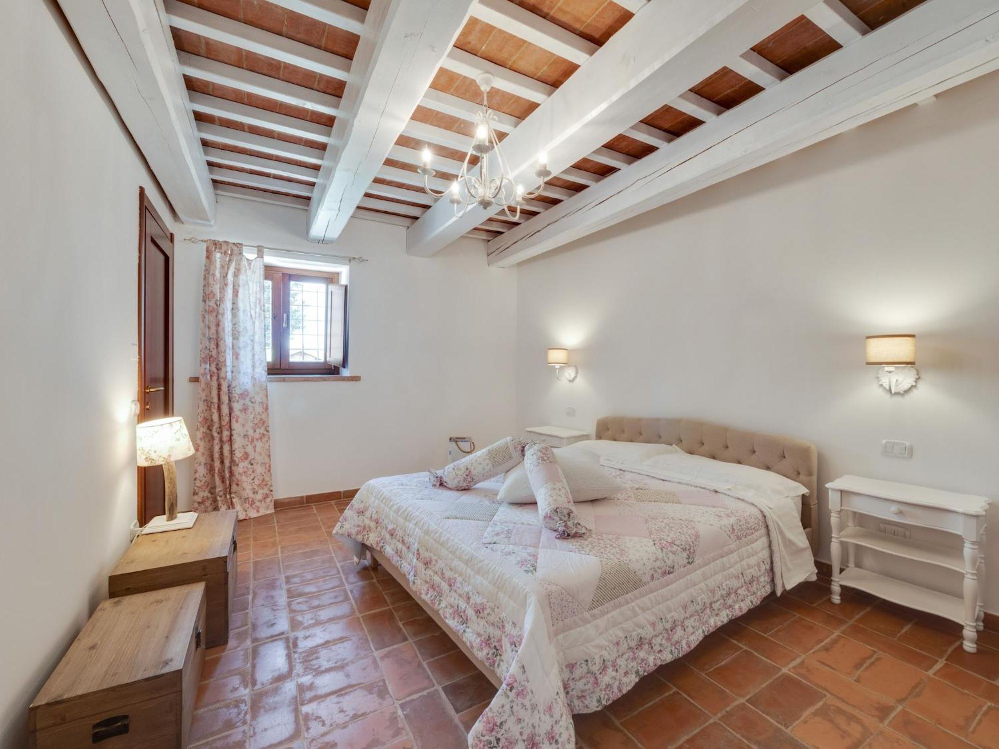 Stunning Apartment In Mombaroccio Near Metauro River Exterior photo